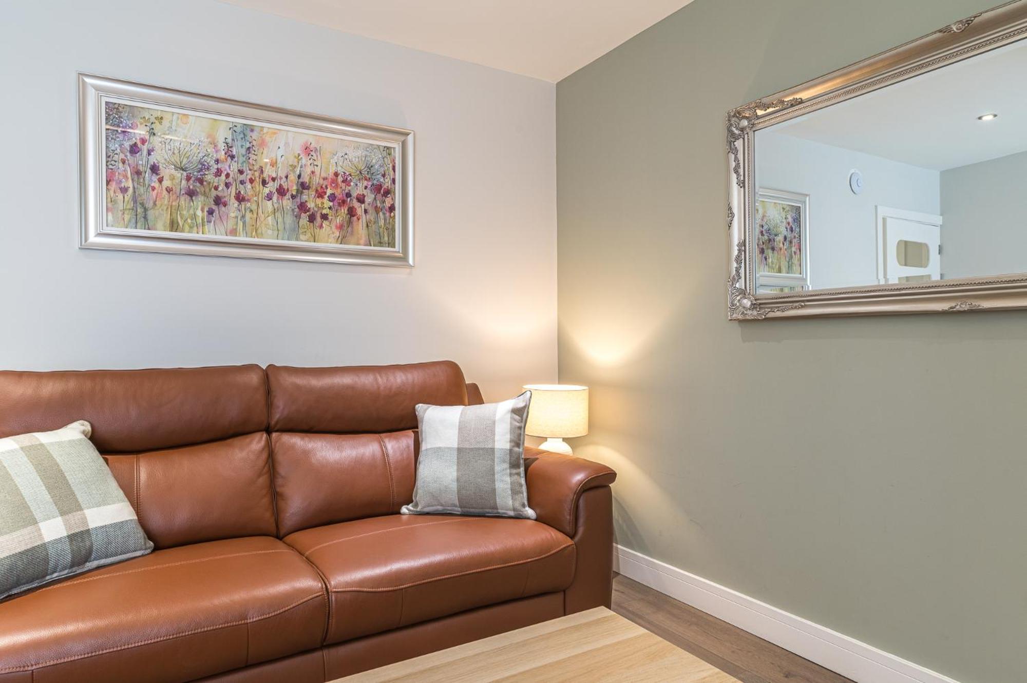 Abbey Apartments Modern Aparthotel For Tourists & Professionals Barrow-in-Furness Buitenkant foto