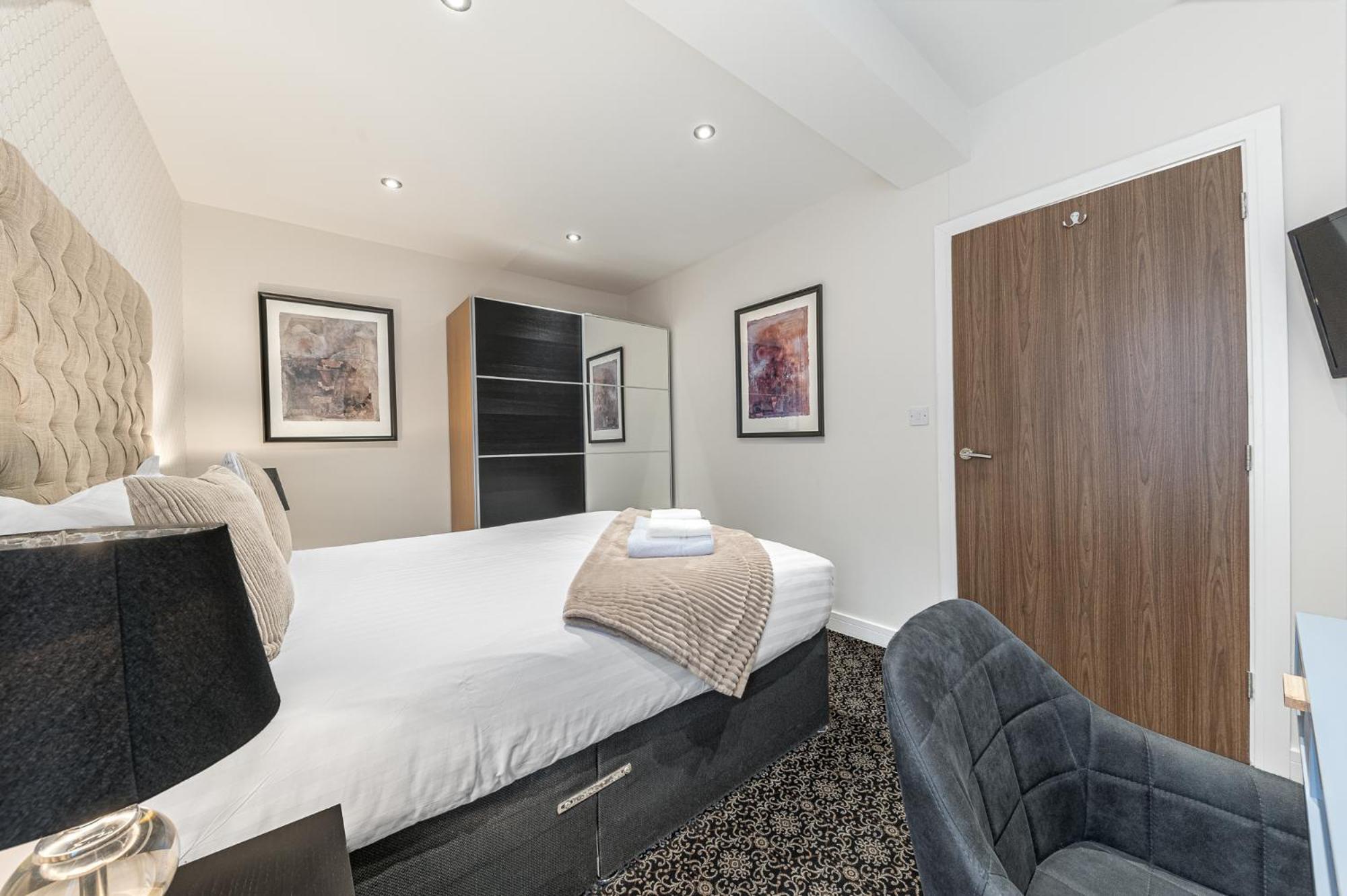 Abbey Apartments Modern Aparthotel For Tourists & Professionals Barrow-in-Furness Buitenkant foto